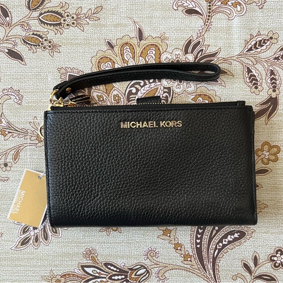 MICHAEL KORS Leather Adele Black Detachable Strap Wristlet Wallet NWT - Picture 2 of 15